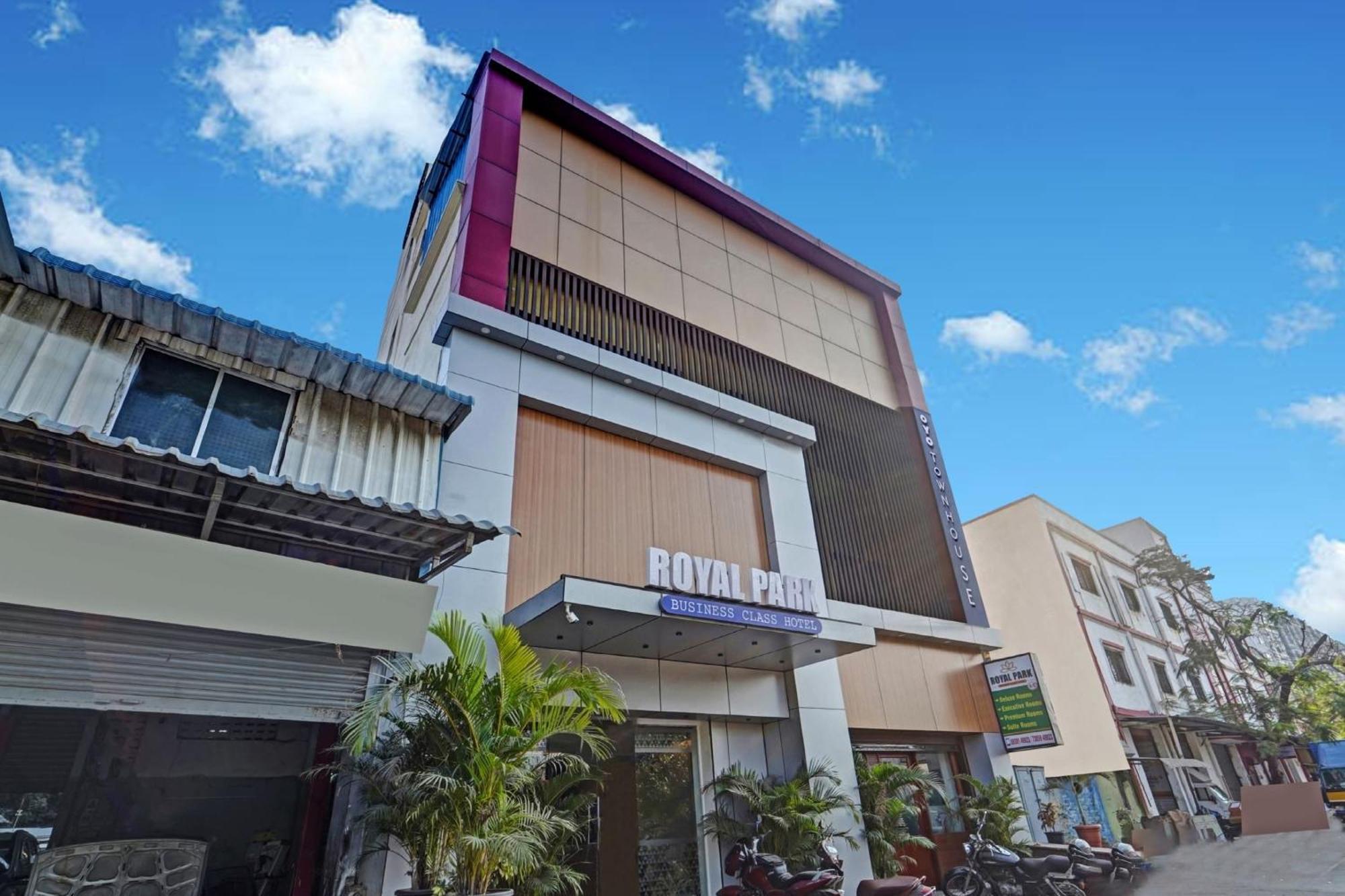 فندق Collection O Mount Road Rich Mount Near Marina Beach شيناي المظهر الخارجي الصورة